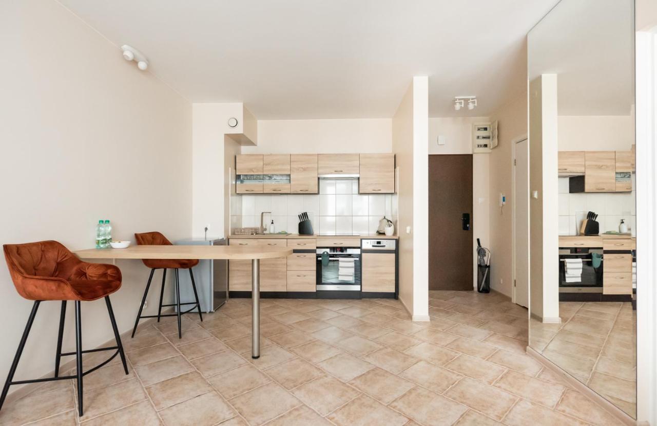 Praga Sulejkowska Comfort Apartment Varsovia Exterior foto